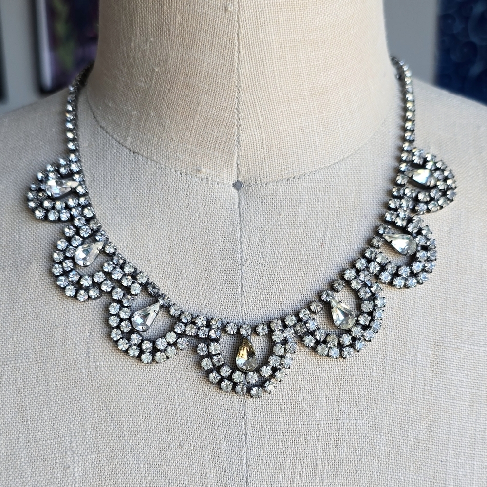 Vintage Rhinestone Scalloped Teardrop Choker Necklace 16 5/8" Adjustable Bridal